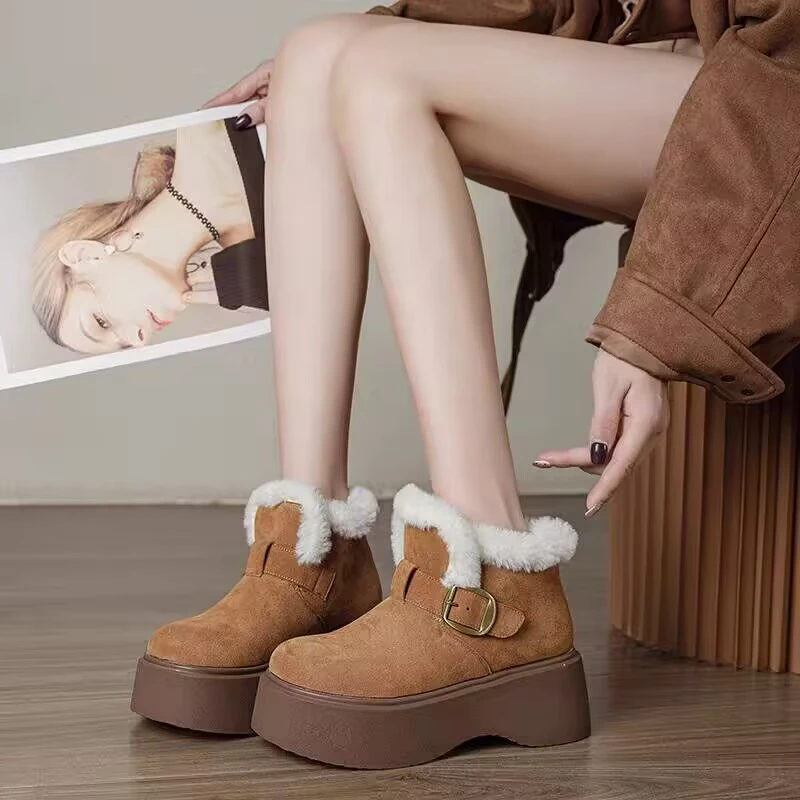 2025秋冬季新款时尚厚底马丁靴加绒加厚短靴百搭粗跟靴子雪地靴