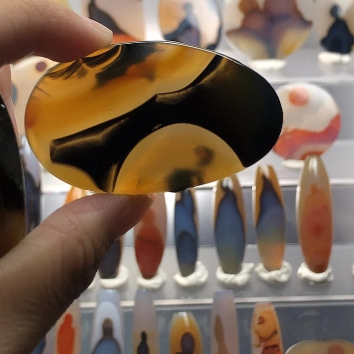 玛瑙/玉髓未镶嵌珠宝半成品76