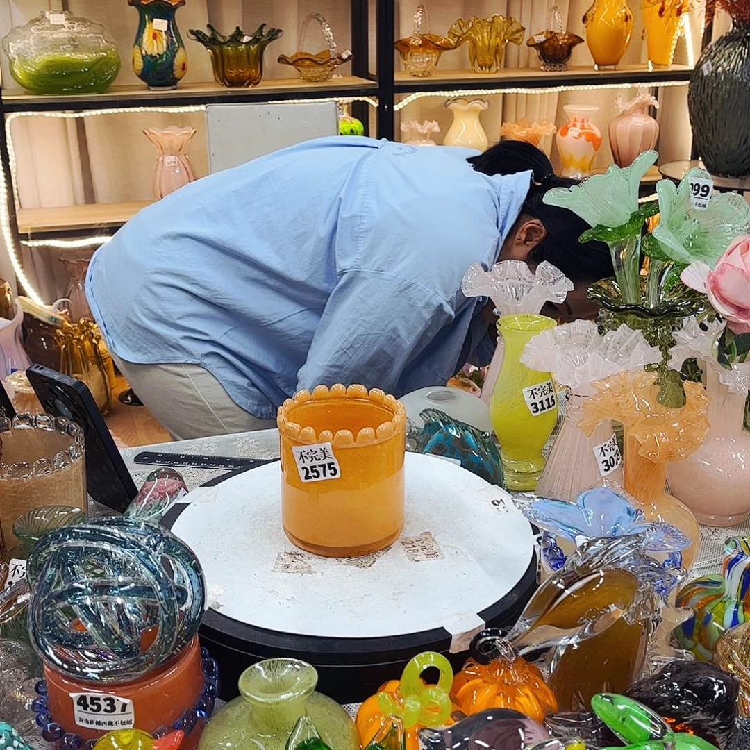 2575 家悦美居琉璃摆件不完美