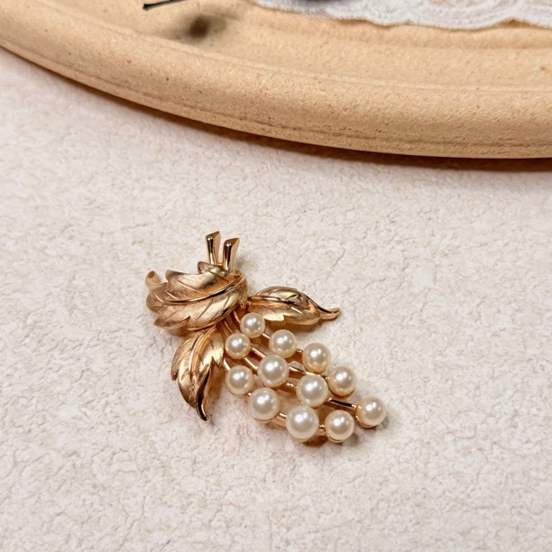 铜合金仿珍珠胸针 【六六中古】孤品复古胸针th8293