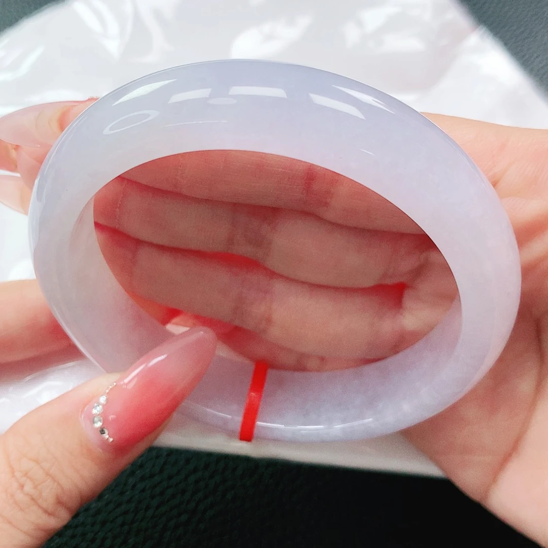 翡翠手镯未镶嵌59圈