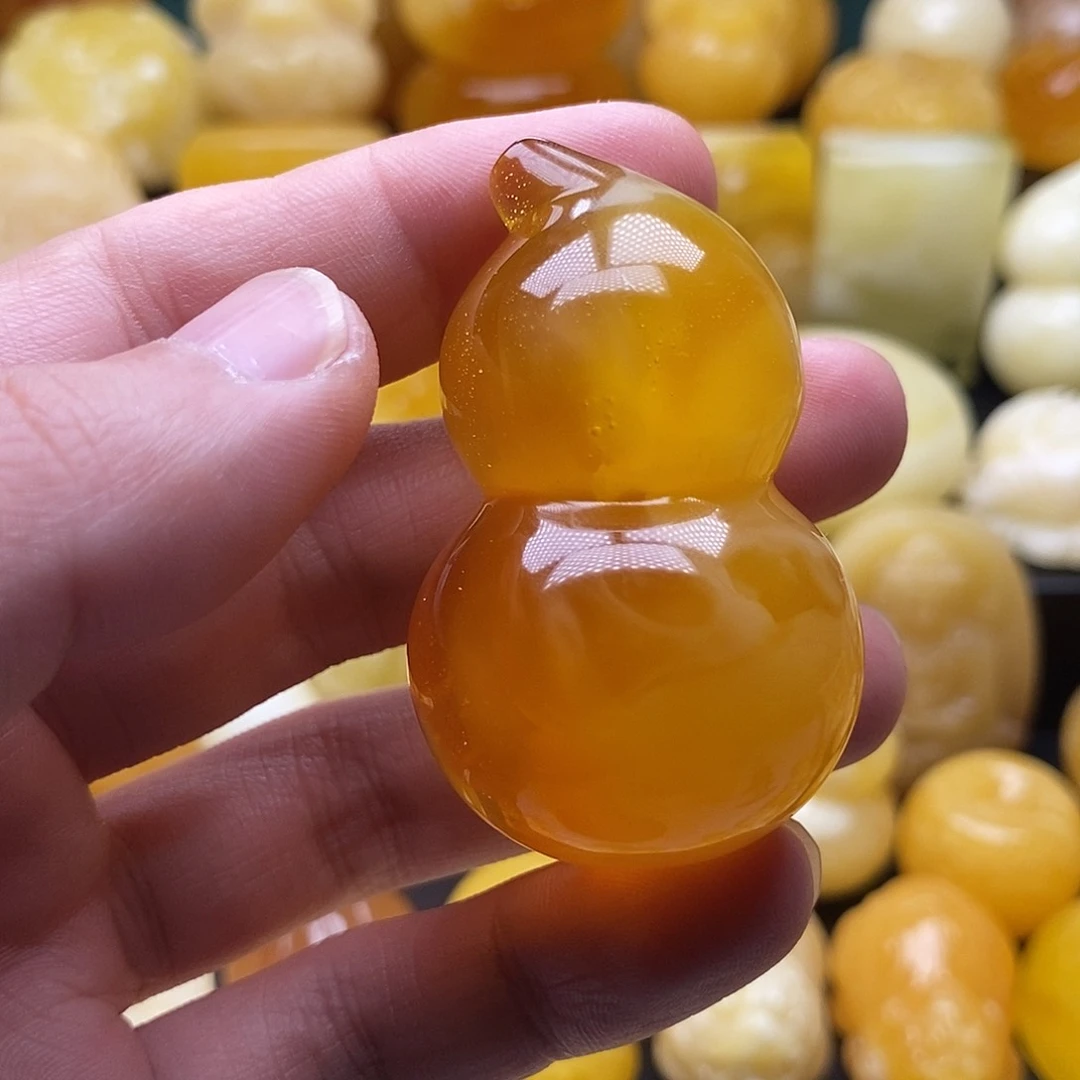 琥珀颈饰未镶嵌琥珀蜜蜡吊坠