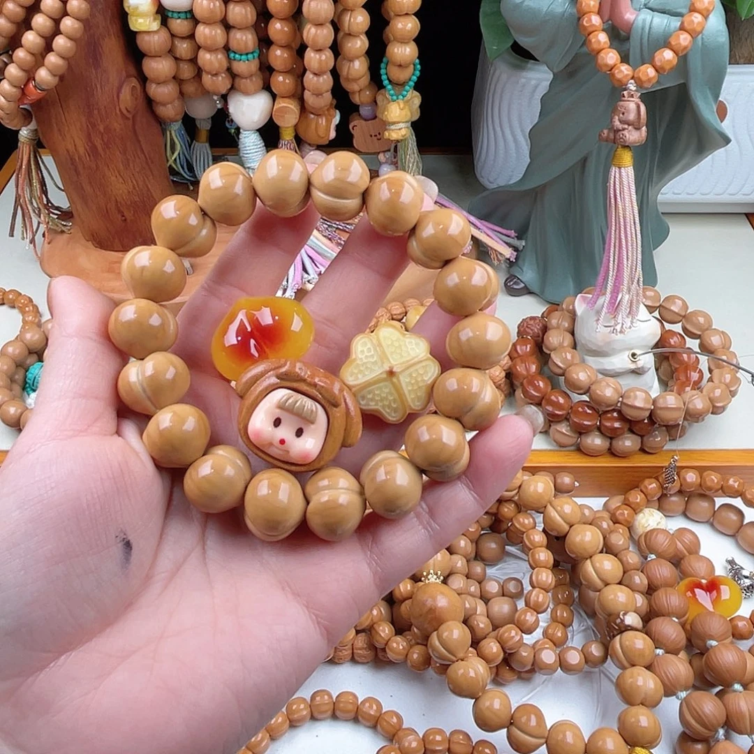 云***猴头核桃把件手串