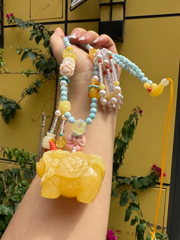 天然蜜蜡可爱轻奢独角兽蜜蜡