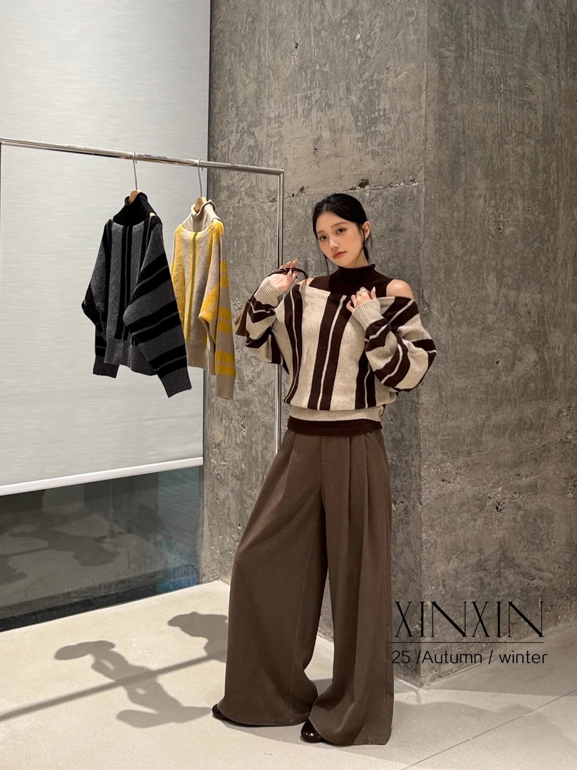 时尚叠穿一字肩撞色条纹软糯针织衫女秋冬季半高领百搭背心两件套