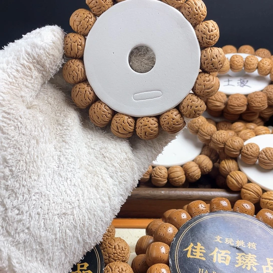 吊坠桃核暴力肌肉纹