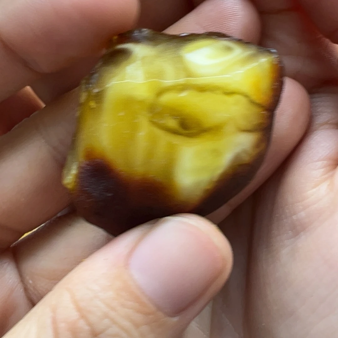 用***：定制蜜蜡蜜蜡定制