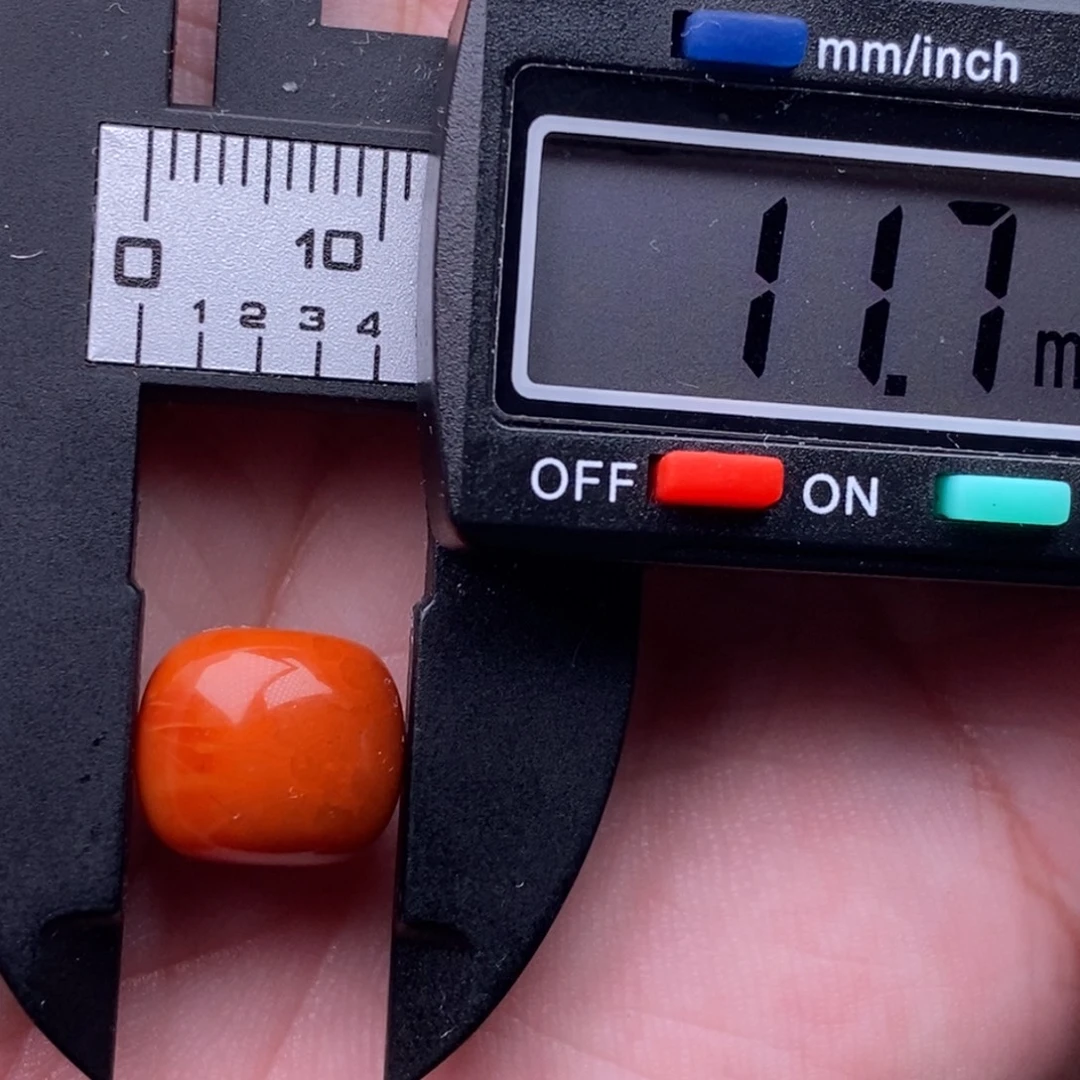 文***未镶嵌配饰南红玛瑙微瑕