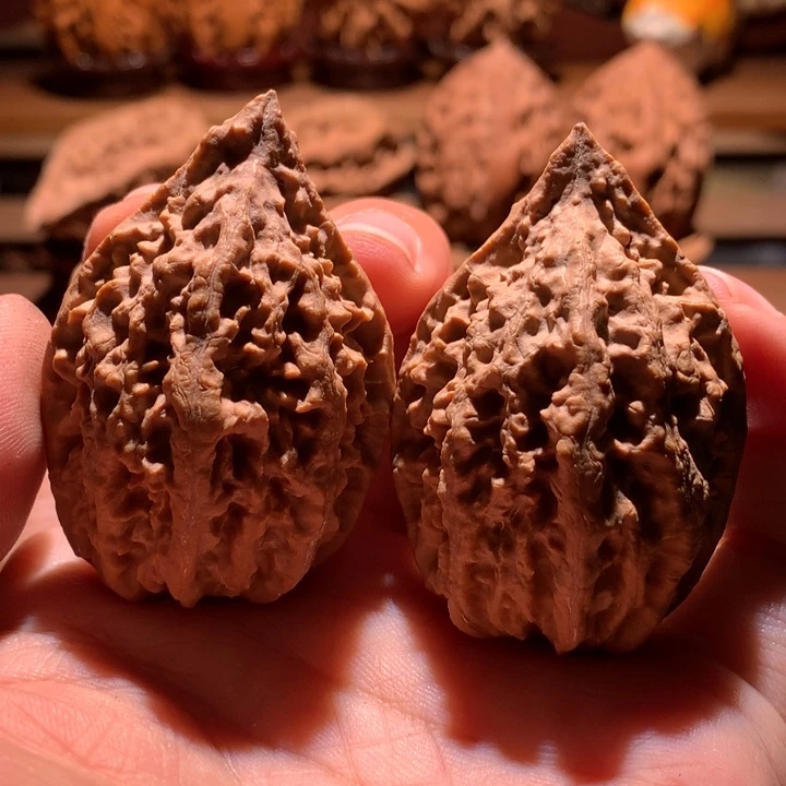 吊坠文玩核桃楸玥核82