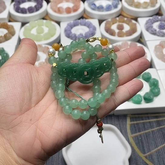 石英质玉（非洲翠）合金手串
