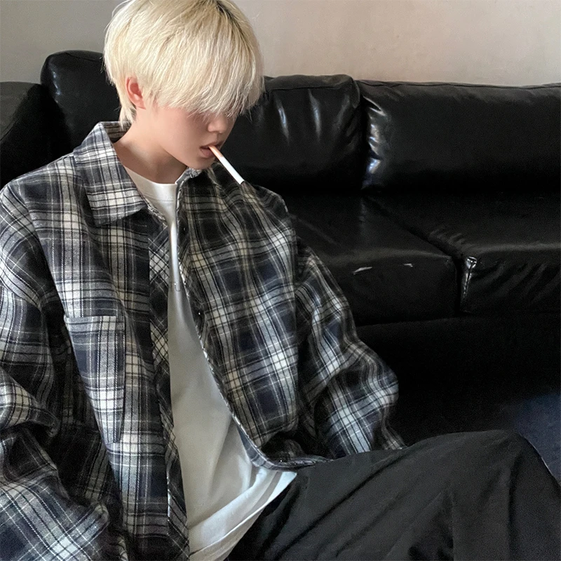 藏青色长袖格子衬衫男士春秋季2025新款宽松痞帅休闲翻领衬衣外套