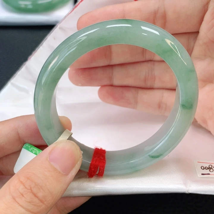 翡翠手镯未镶嵌贵妃53.5