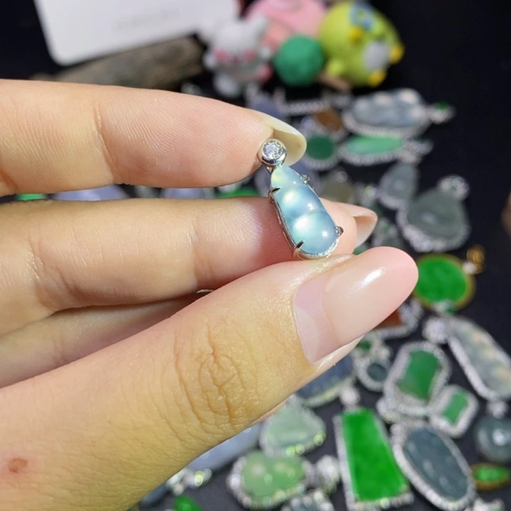 颈饰未镶嵌翡翠翡翠