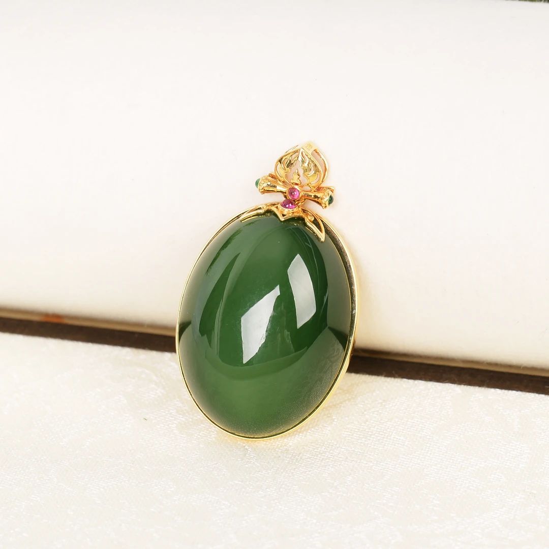 【熊总夫妇】18K金·碧玉油绿蛋面吊坠-约32*23*12mm