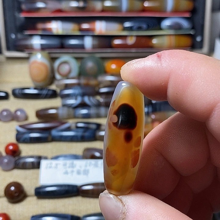 玛瑙/玉髓合金颈饰