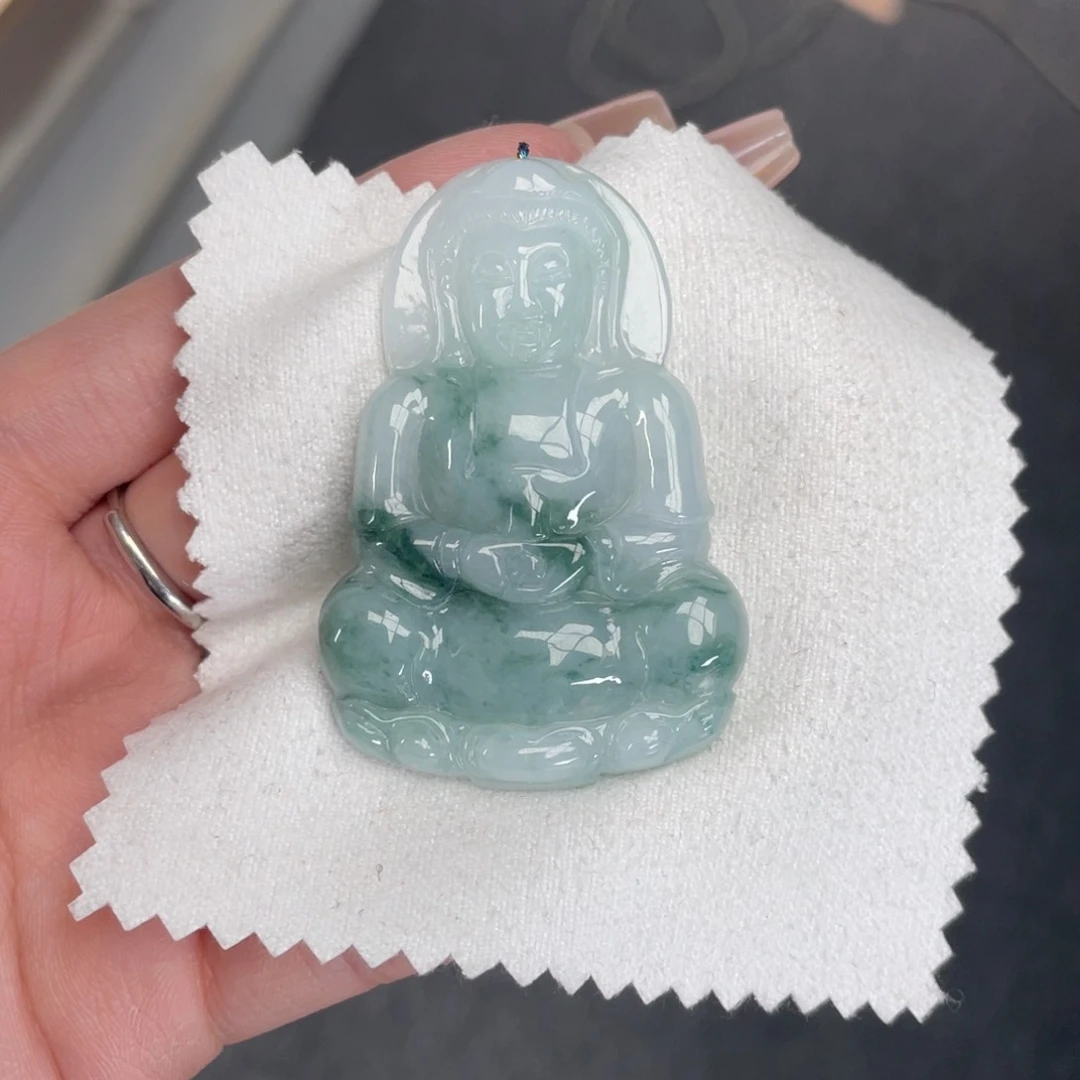 翡翠颈饰未镶嵌观音