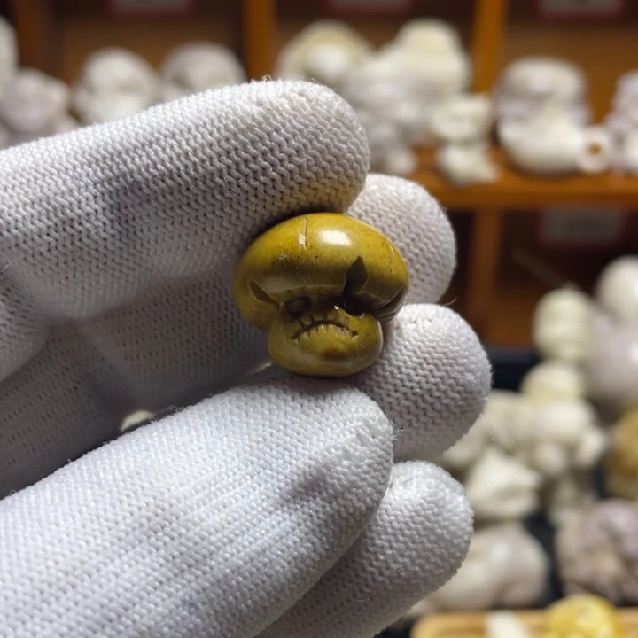 非金属皮质配饰鹿角雕刻蘑菇怪