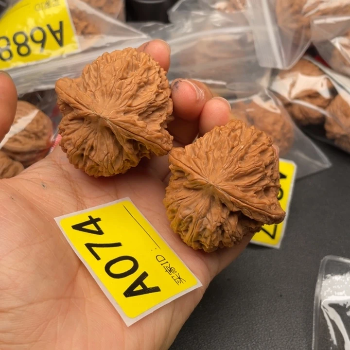 吊坠文玩核桃核桃