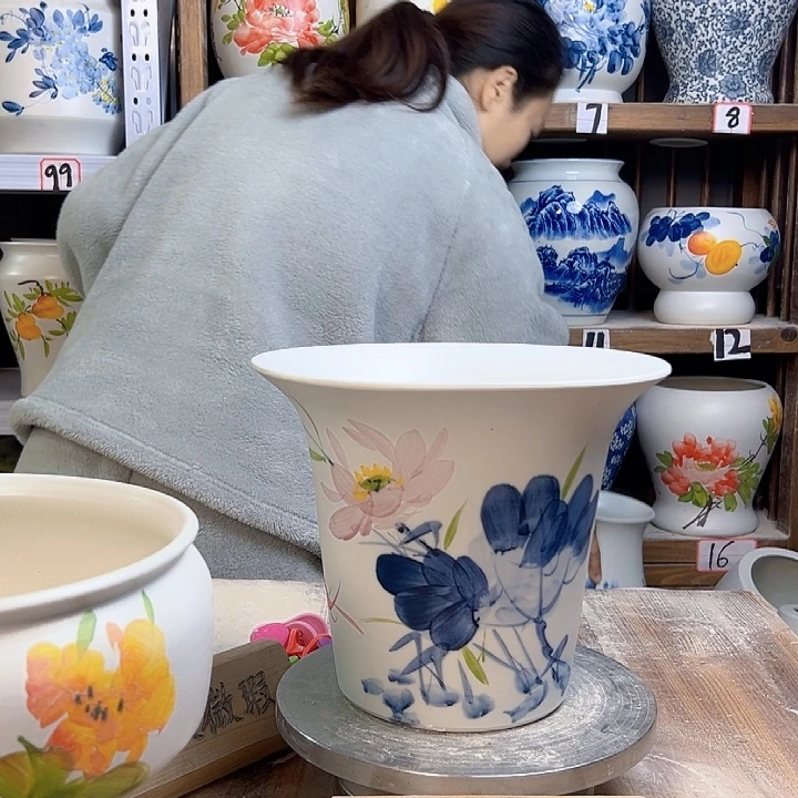 陶斗笠青花荷花陶瓷