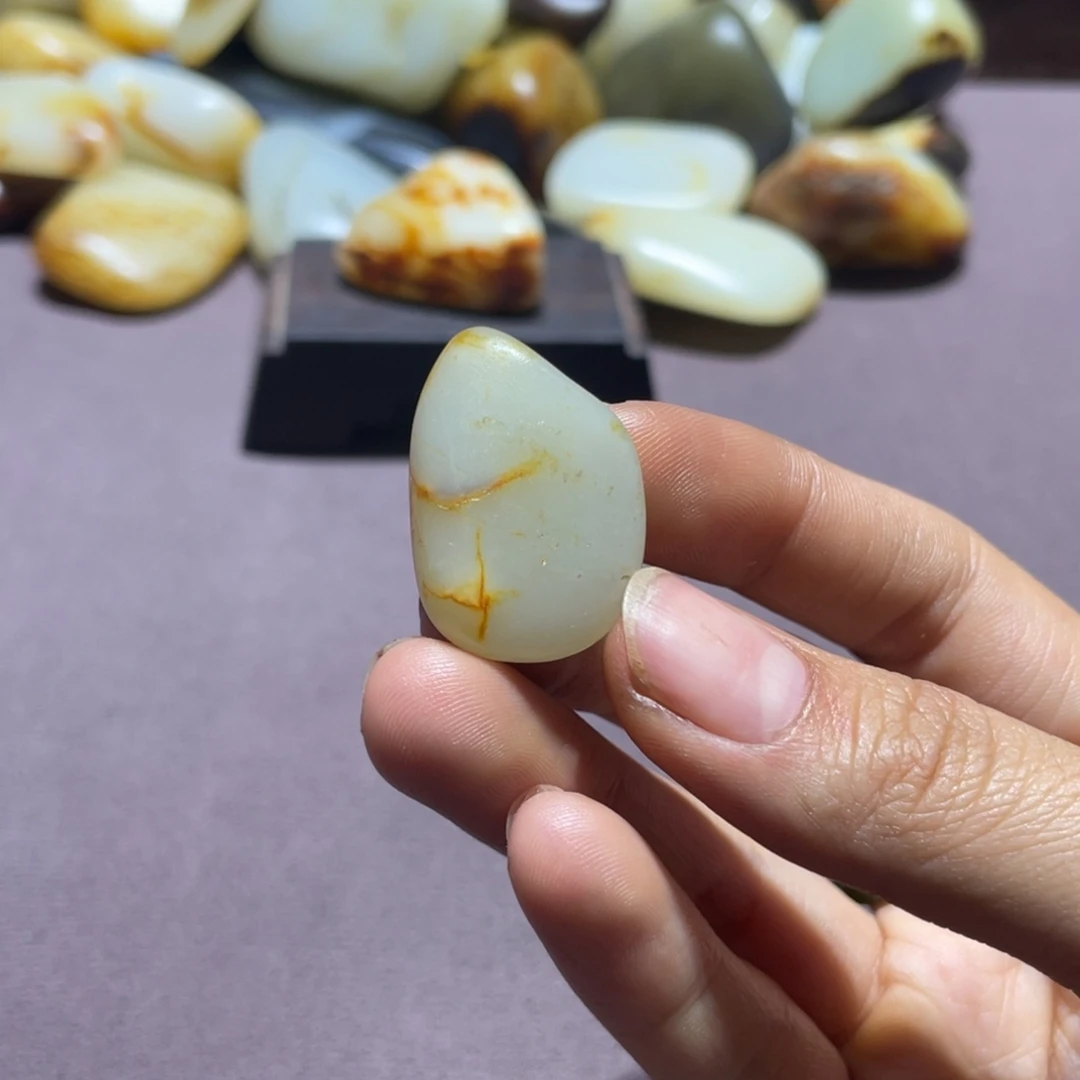 和田玉（糖玉）未镶嵌挂件10