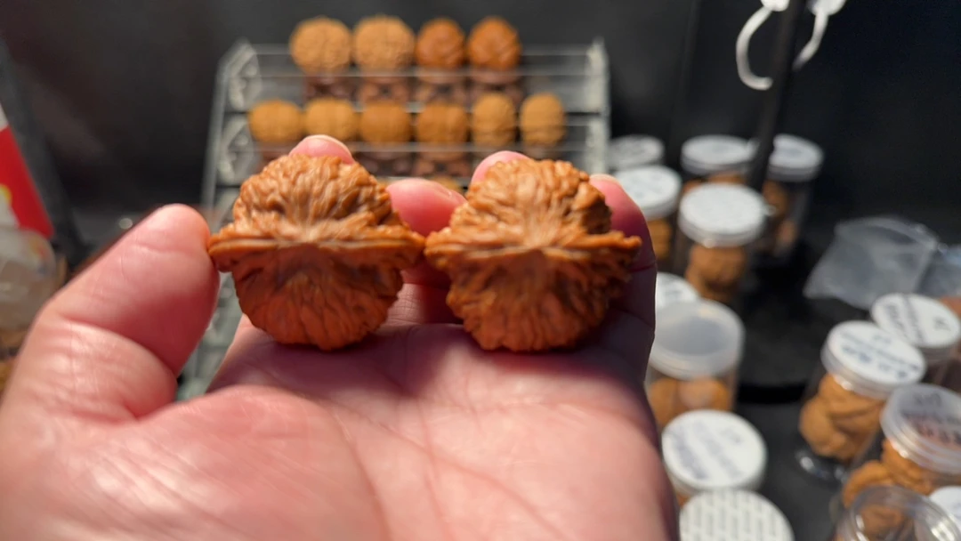 麻核桃磨盘  尺寸41.5