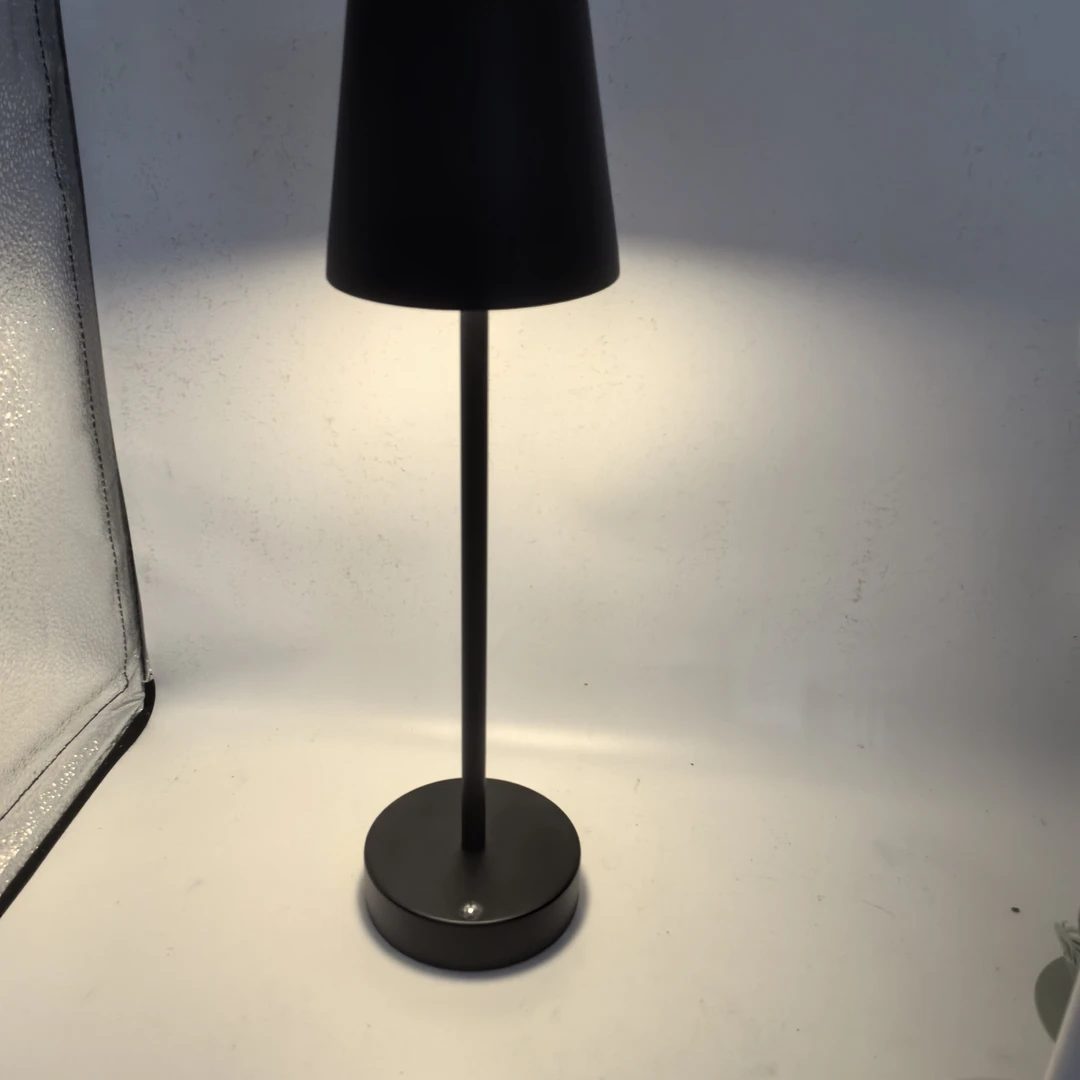 充电款床头小夜灯