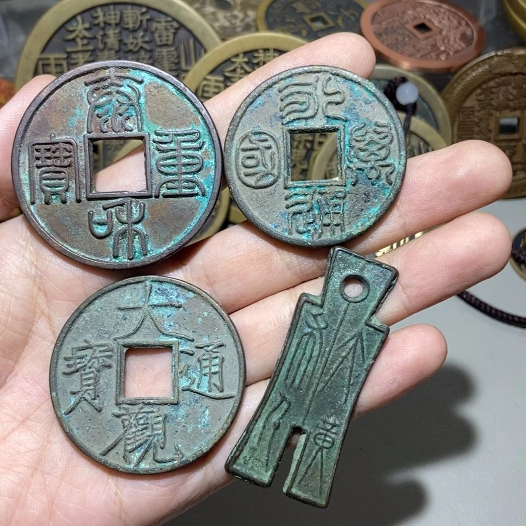 铜翻砂铸造的工艺品