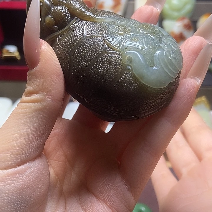 和田玉未镶嵌项链