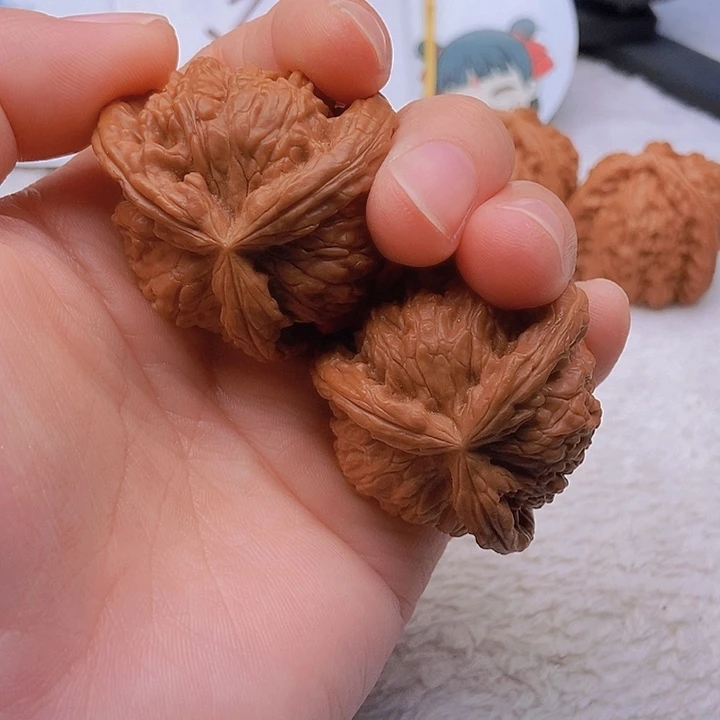 吊坠文玩核桃敬***杯三棱