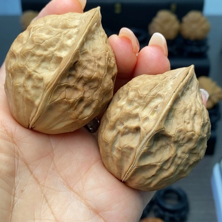 横***仑吊坠文玩核桃雪莲圣火