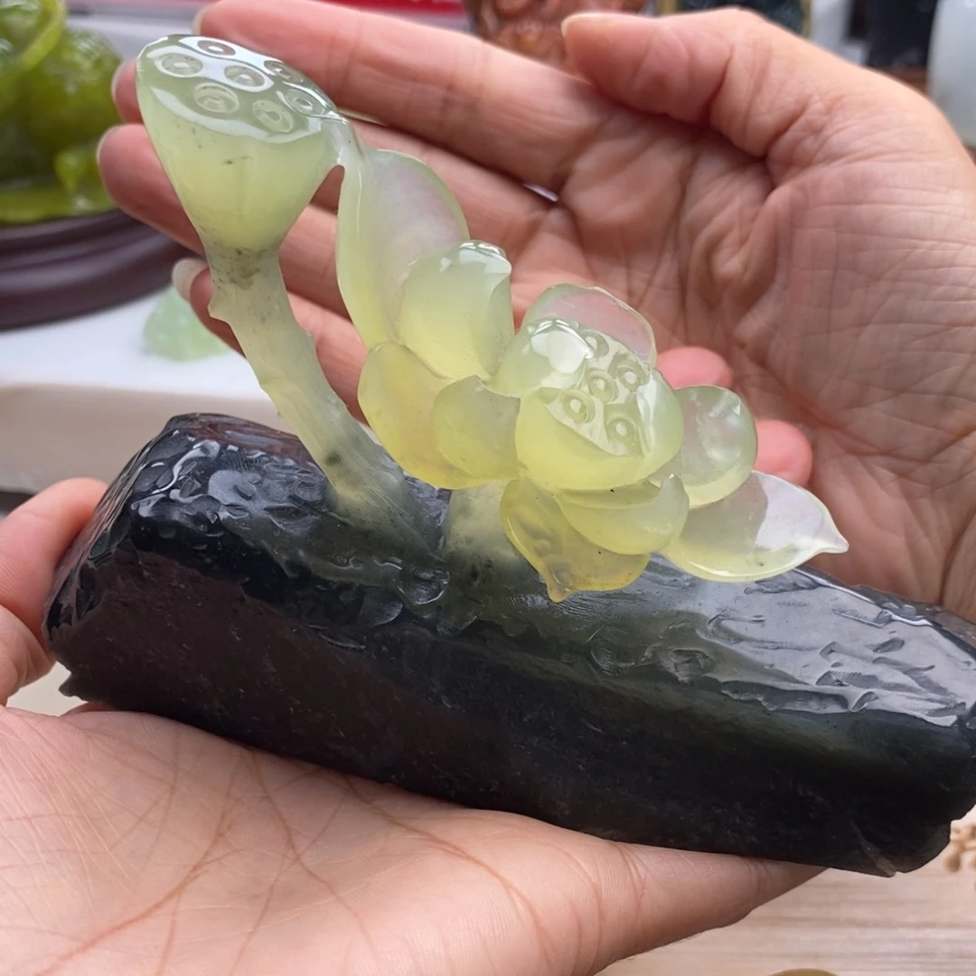 岫玉未镶嵌四大名玉摆件