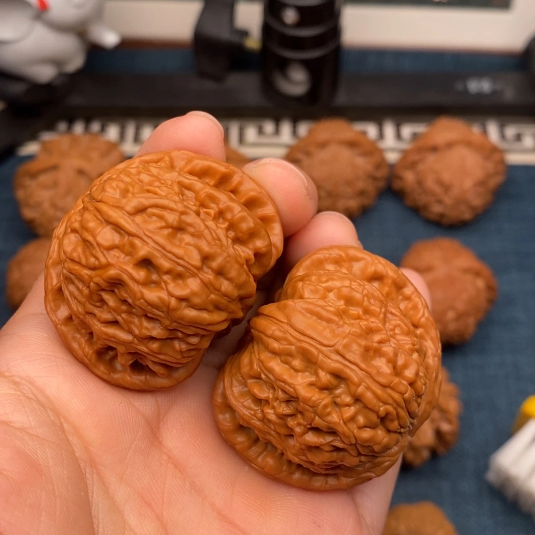 把件文玩核桃41全品红皮球白