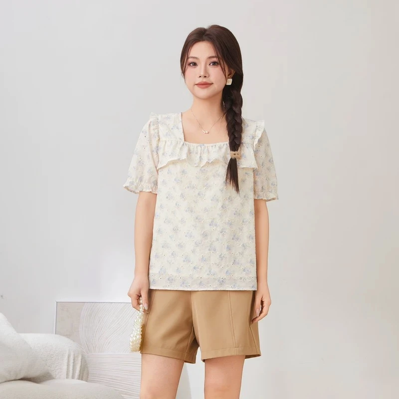 采多宝大码女装棉绣花荷叶方领减龄超好看温柔独特衬衫 EXA2682