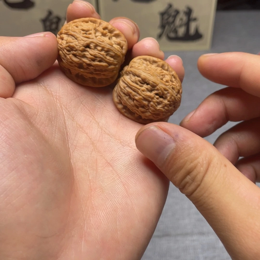 文玩核桃把件白狮子 9.9