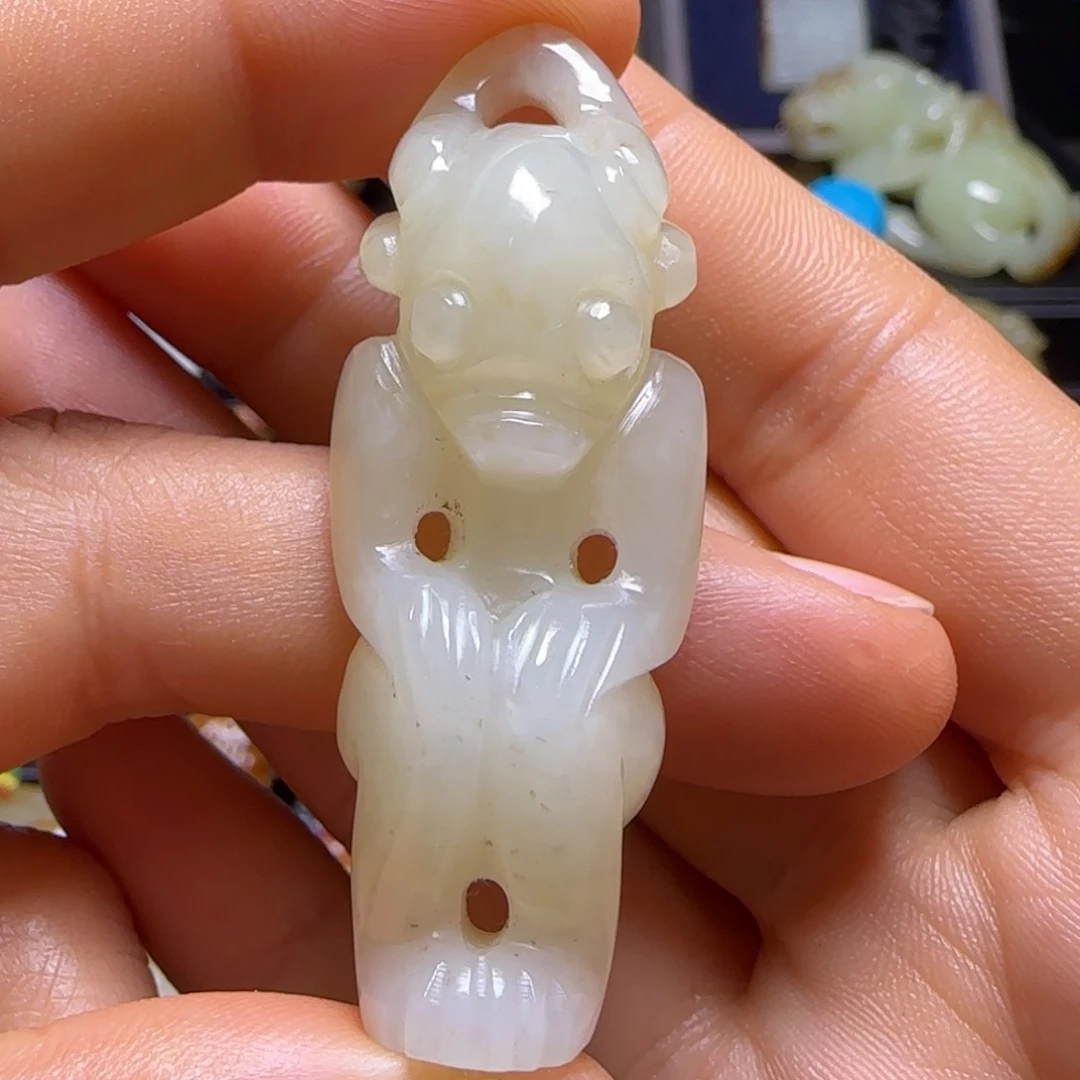 和田玉颈饰未镶嵌