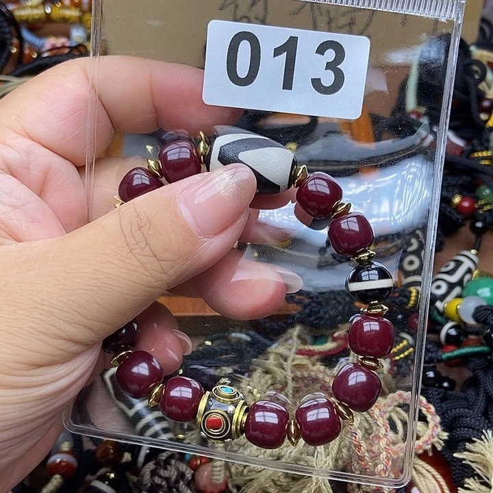 未镶嵌颈饰玛瑙/玉髓