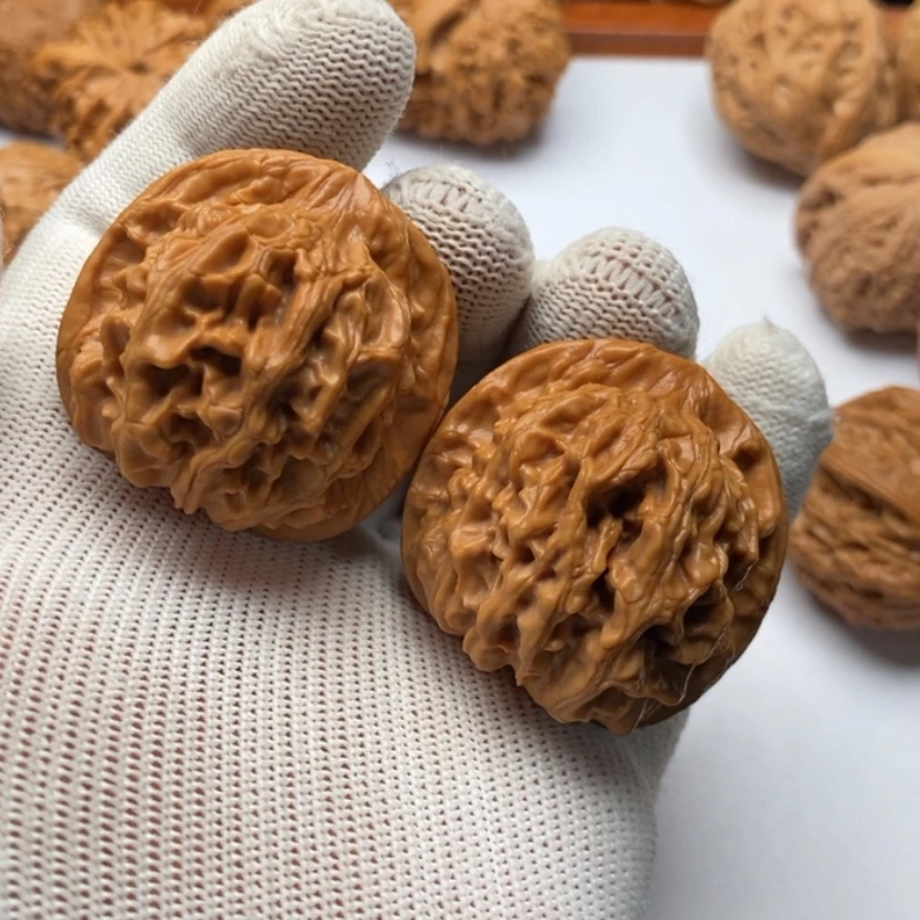 【闪购商品】文玩核桃把件盖*比32天地
