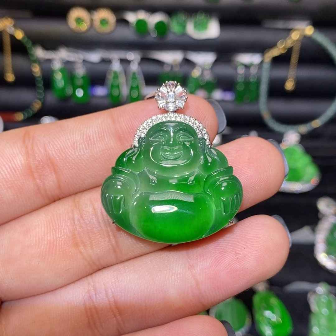 翡翠18K金镶嵌颈饰天然翡翠