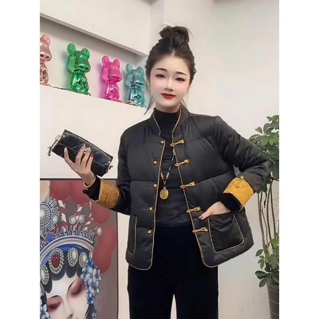 2025秋冬季时髦新中式国风盘扣拼接提花袖欧货羽绒服短外套衣