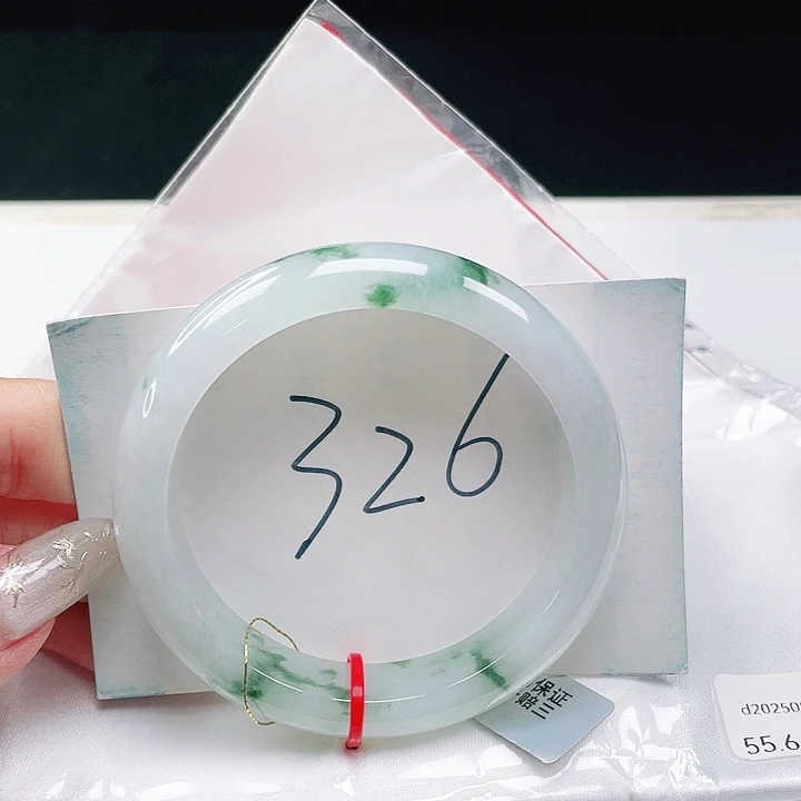 翡翠未镶嵌手镯缅甸翡翠55+