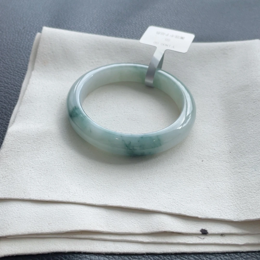 翡翠未镶嵌手镯纹55
