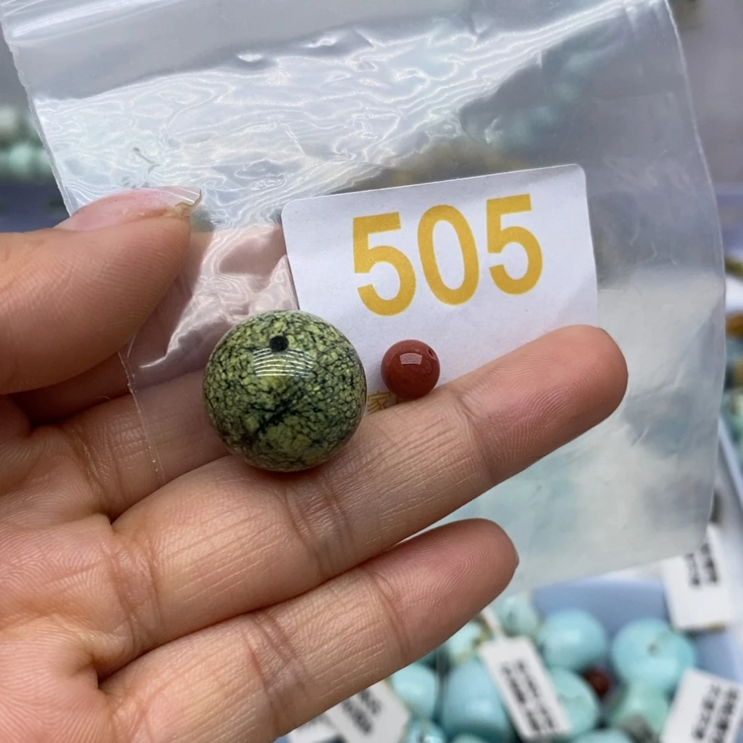 未镶嵌南红玛瑙珠宝奇石