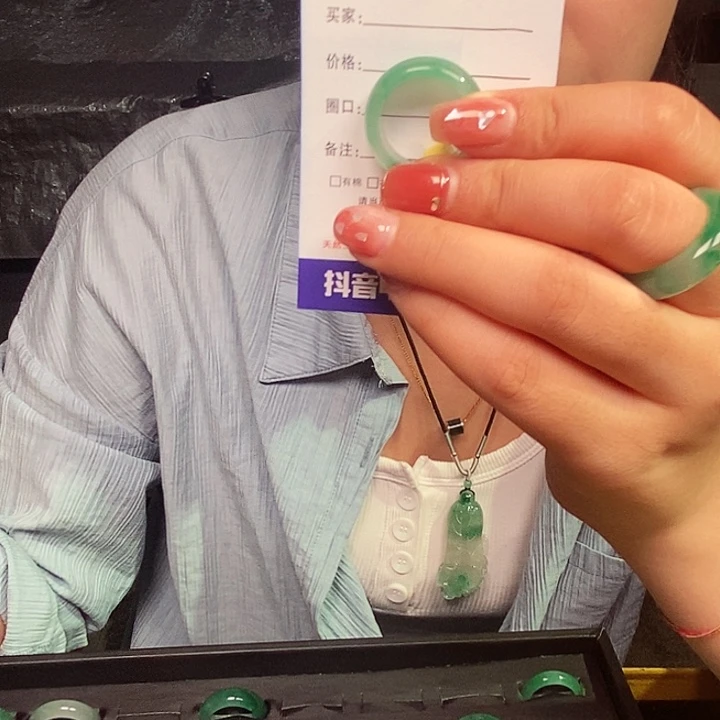 石英质玉未镶嵌戒圈