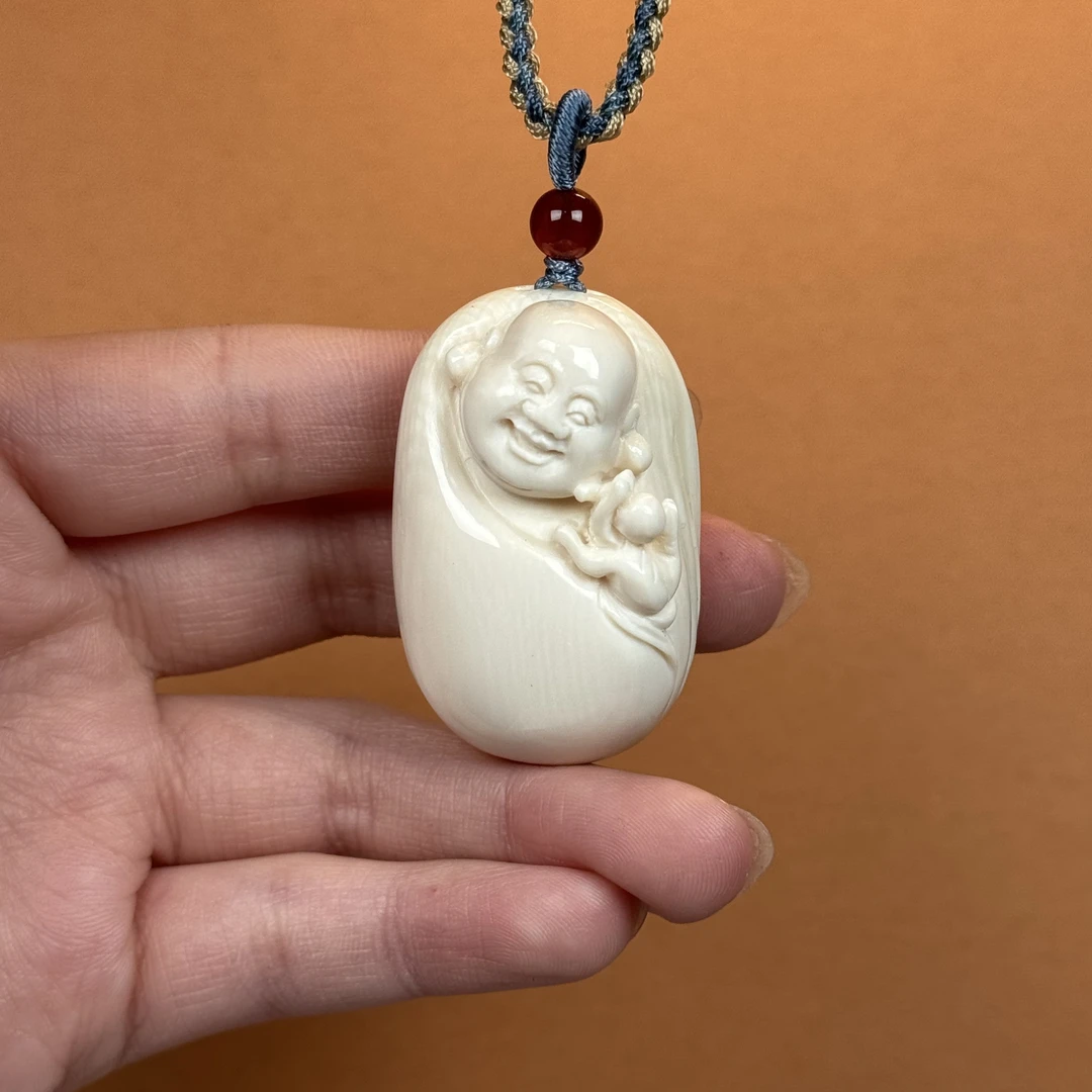 H26-32天然猛犸牙雕刻弥勒佛26*41*19mm支持鉴定 假一罚四