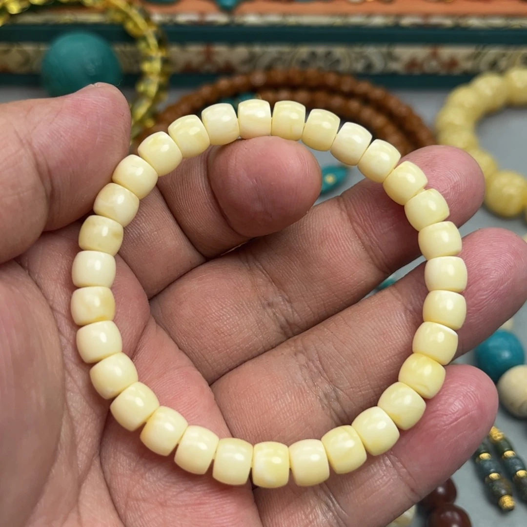 未镶嵌琥珀珠宝奇石62