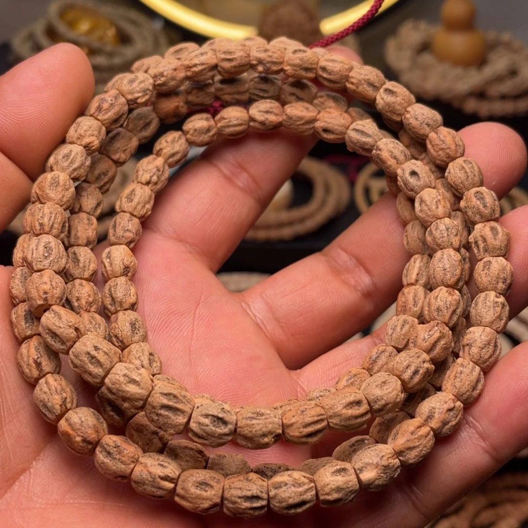 柏香籽/百香籽手串黑*