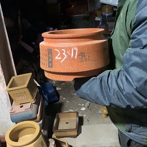 紫砂花盆手工制作