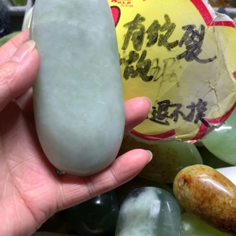 蛇纹石玉未镶嵌手把件
