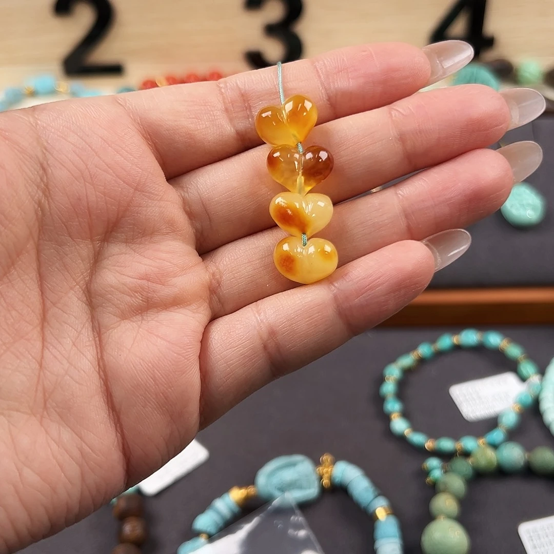 未镶嵌蜜蜡裸石蜜蜡屁桃