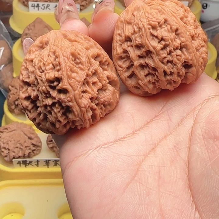 风***起桃核吊坠文文核桃涿鹿南将石